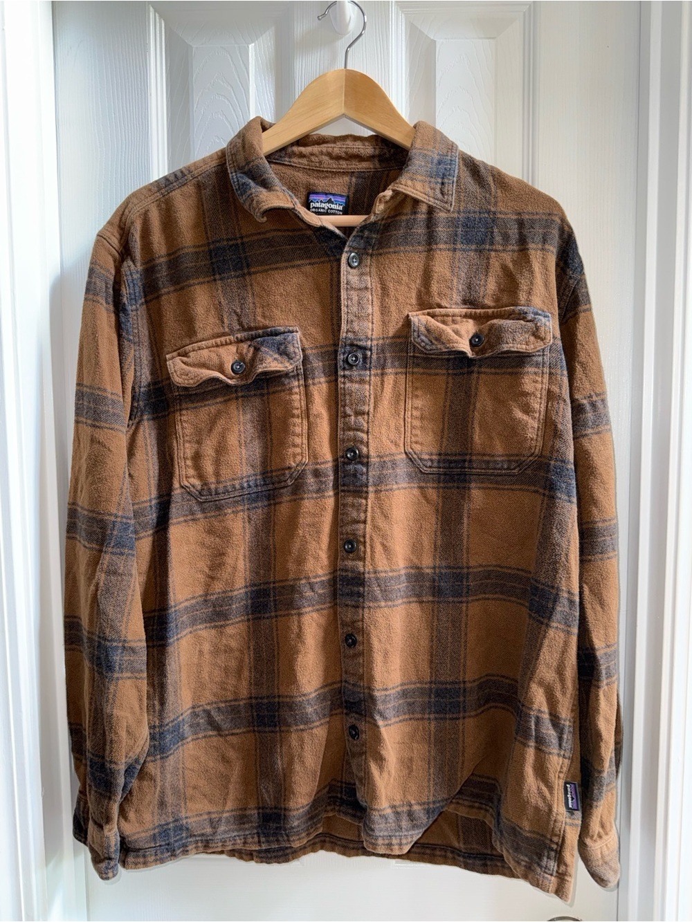 Patagonia Fjord Flannel Long Sleeve Button Up Sz L Brown Heavy Rugged Outdoor